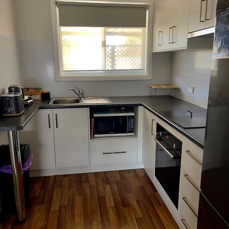 Kulin Erindale Apartments Экстерьер фото