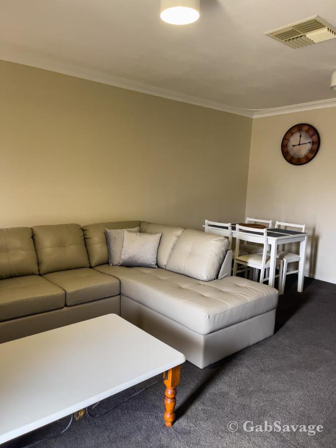Kulin Erindale Apartments Экстерьер фото