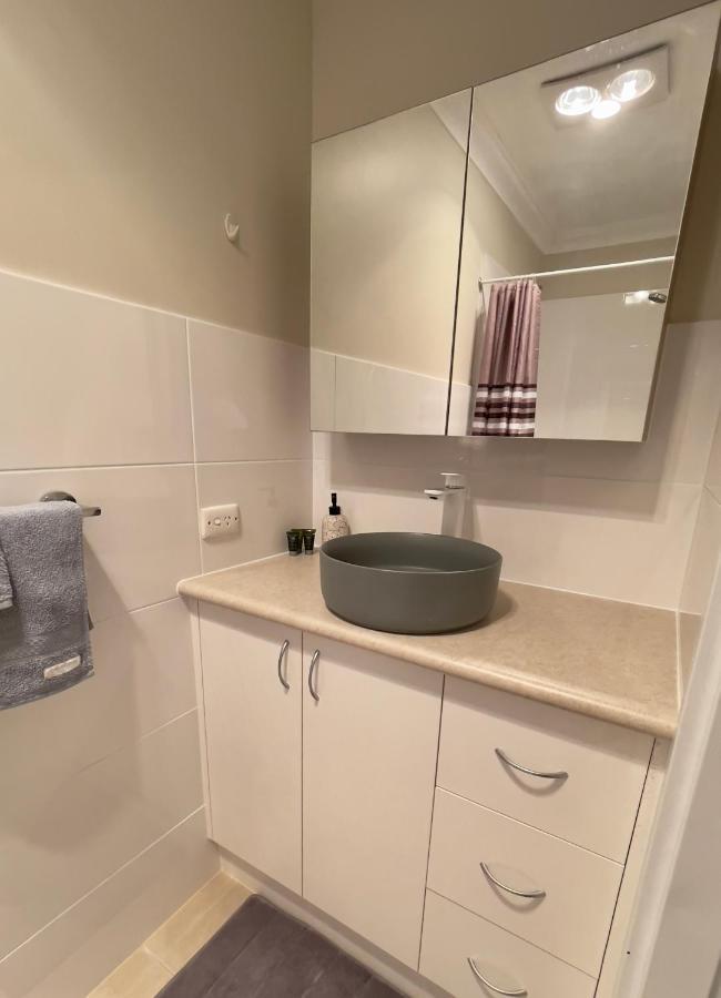 Kulin Erindale Apartments Экстерьер фото